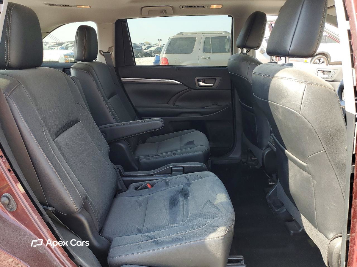 Toyota Highlander 2019