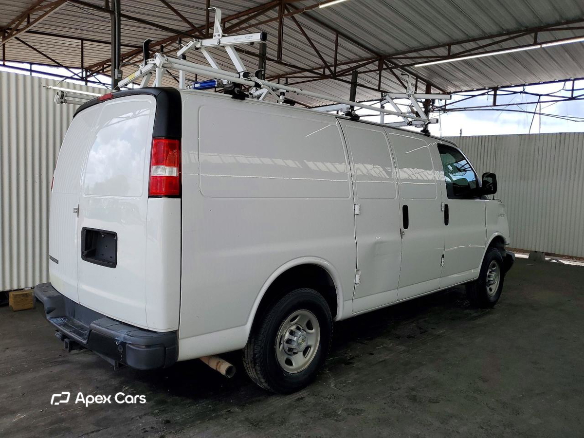 Chevrolet Express 2023