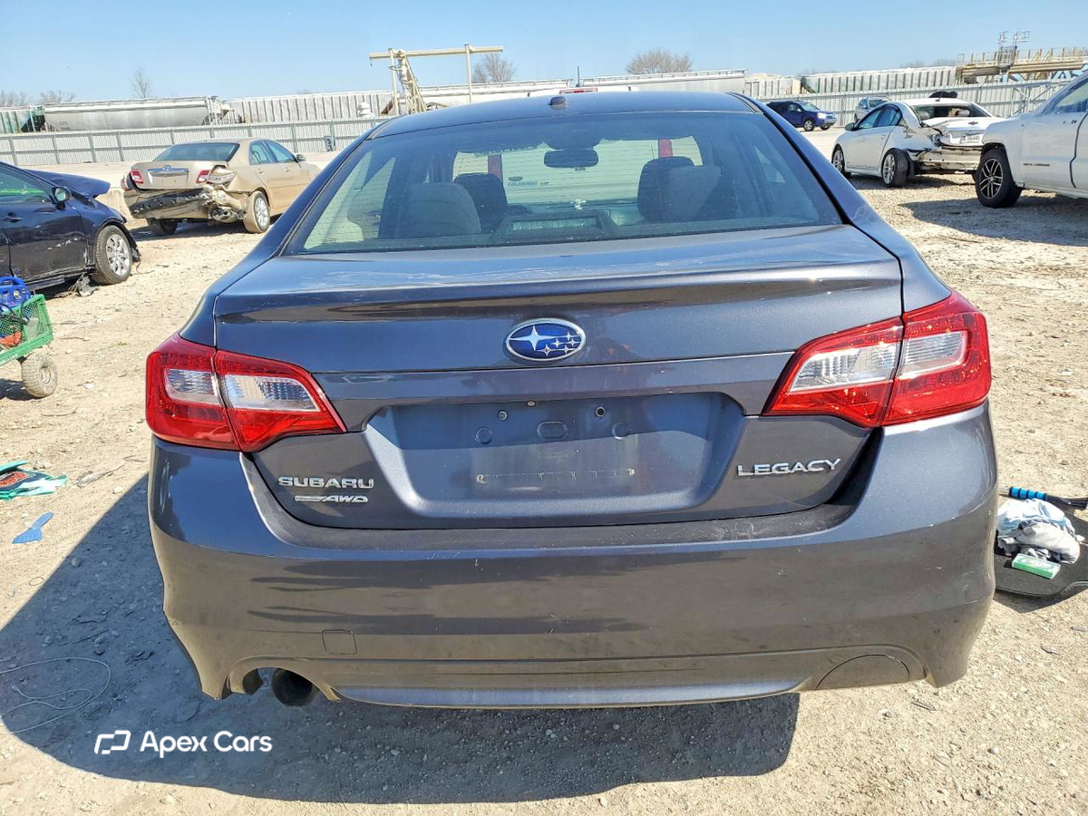 Subaru Legacy 2015