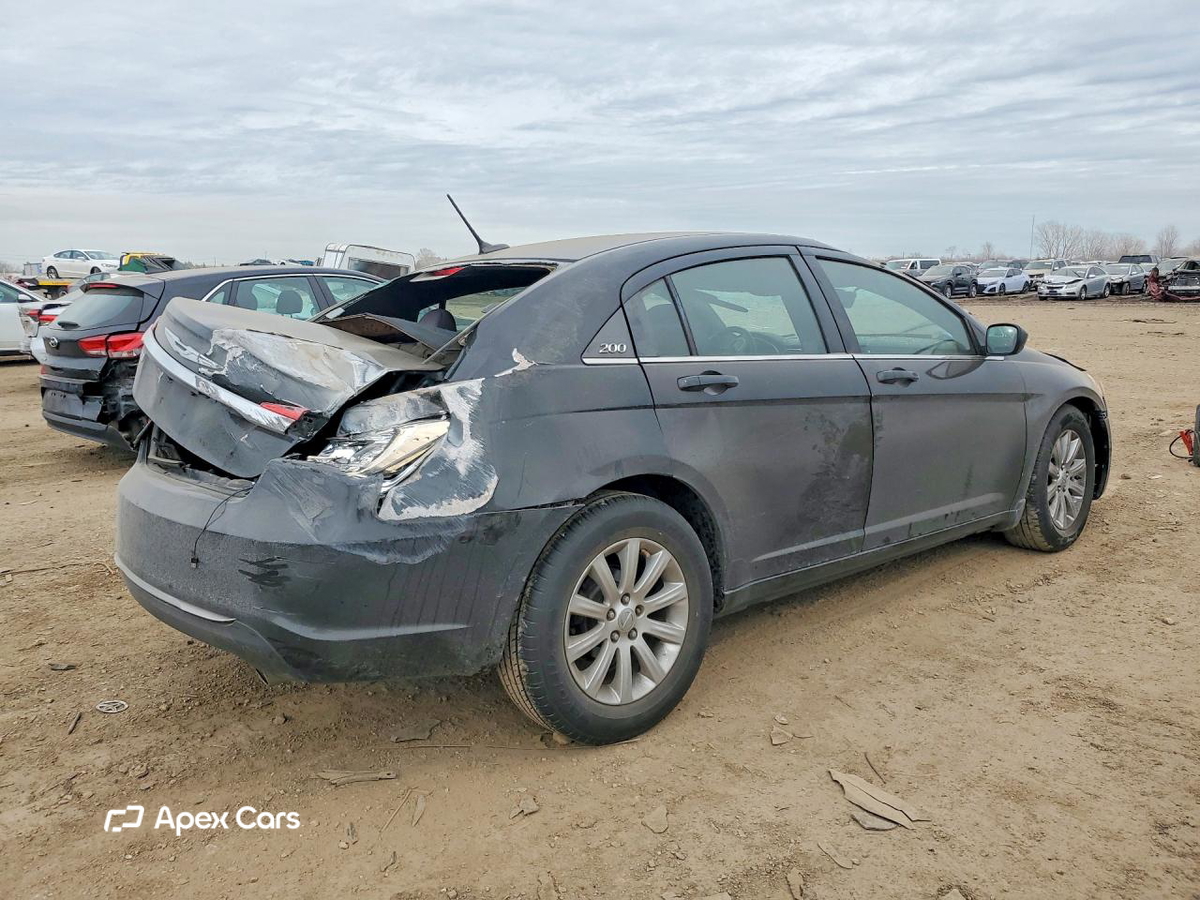 Chrysler 200 2013