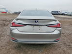 Lexus ES 2020