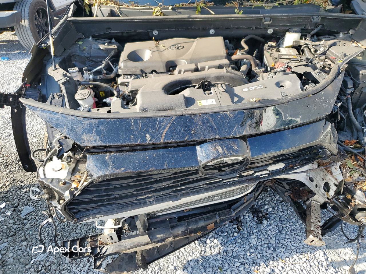 Toyota RAV 4 2021
