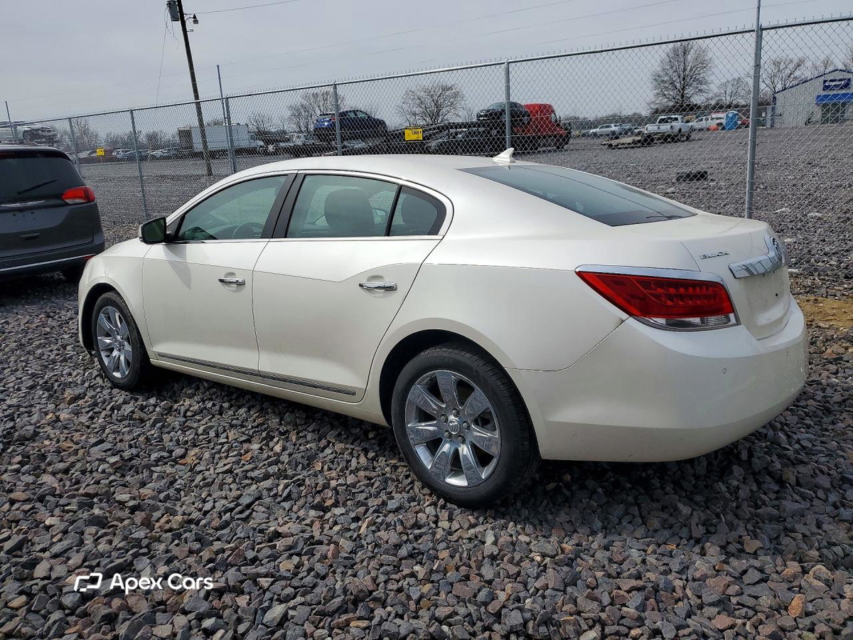 Buick LaCrosse 2011