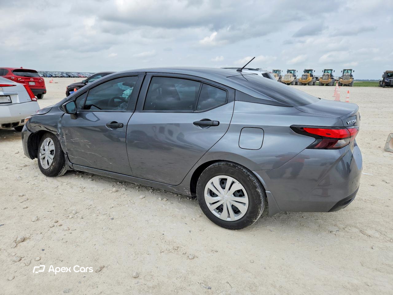 Nissan Versa 2025