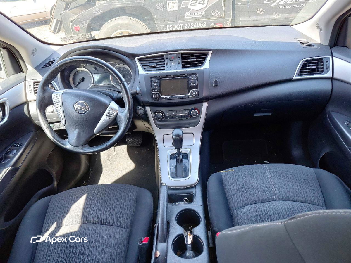 Nissan Sentra 2015