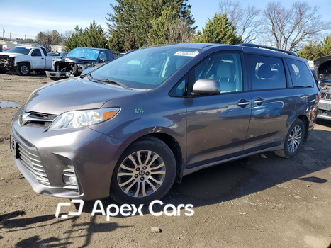 Toyota Sienna 2020 - Image 1 of 5