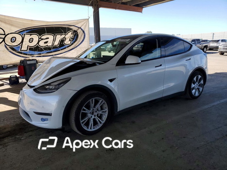 Tesla Model Y 2021 - Image 1 of 12