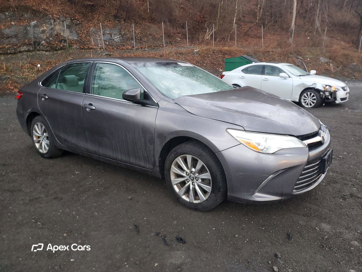 Toyota Camry 2016