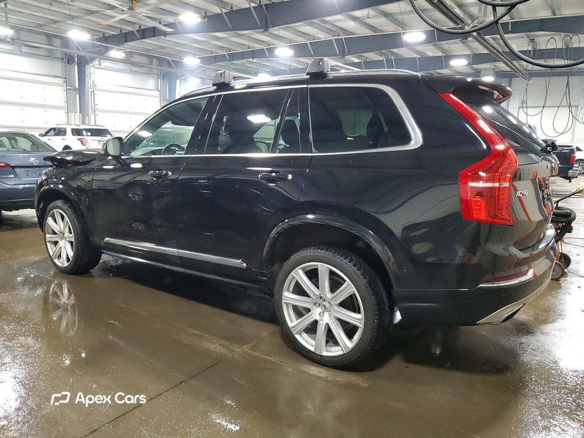 Volvo XC90 2019