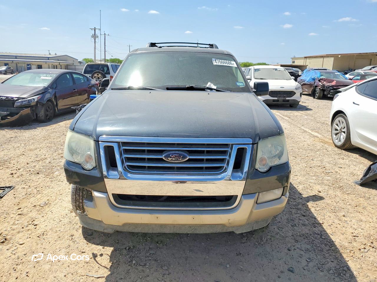 Ford Explorer 2010