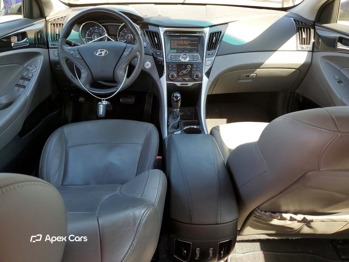 Hyundai Sonata 2011