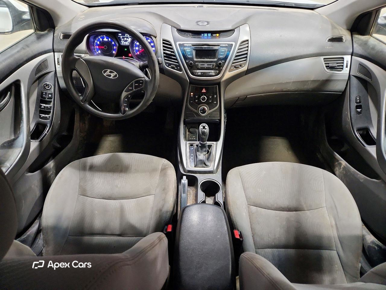 Hyundai Elantra 2015