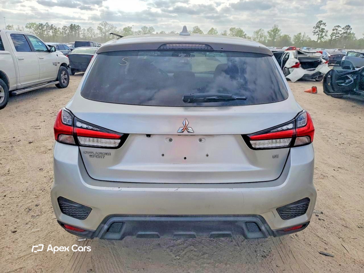 Mitsubishi Outlander 2020