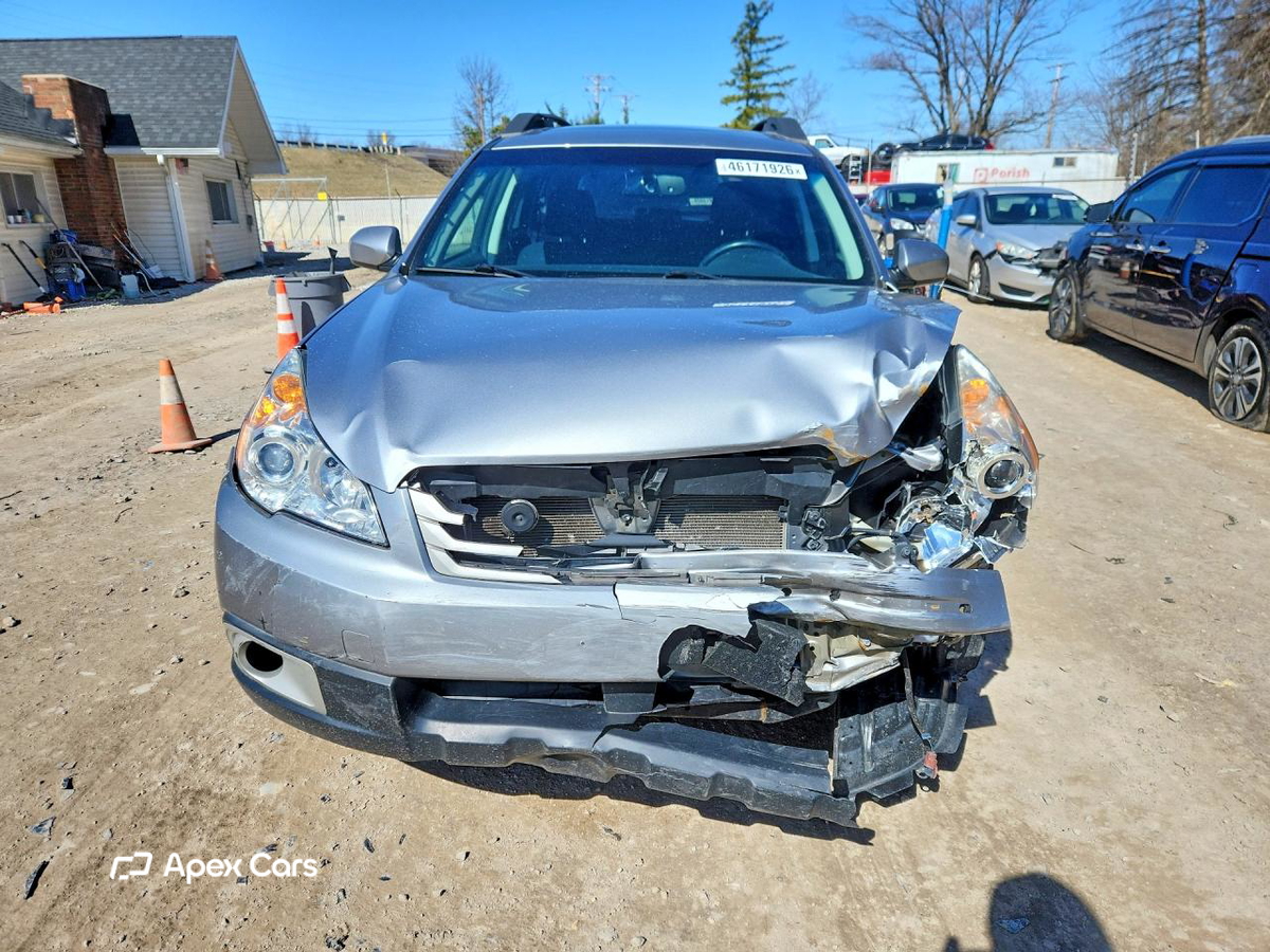 Subaru Outback 2011