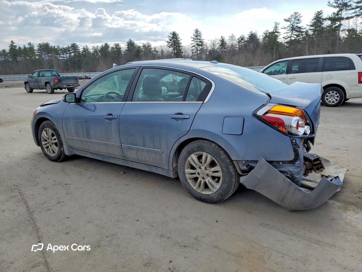 Nissan Altima 2010