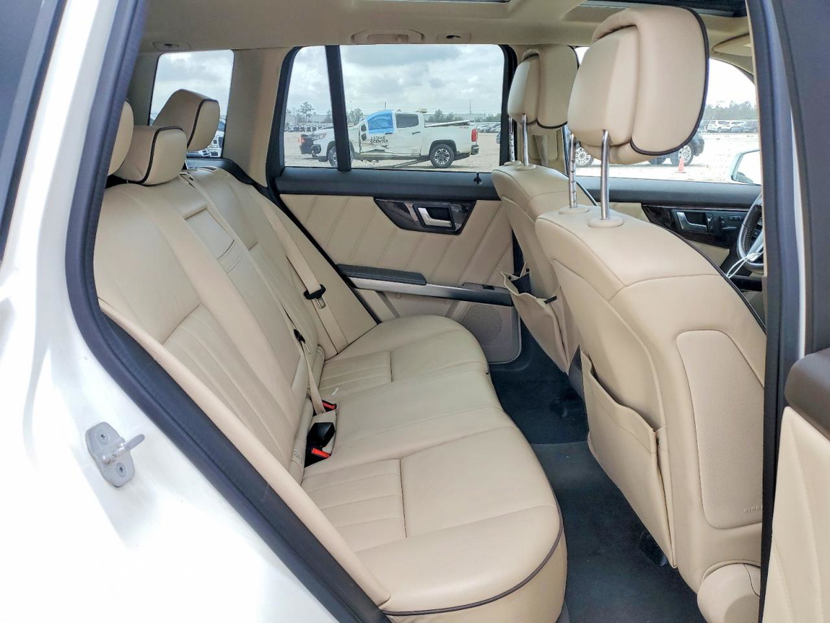 Mercedes-Benz  2014