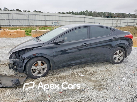 Hyundai Elantra 2013 - Image 1 of 5