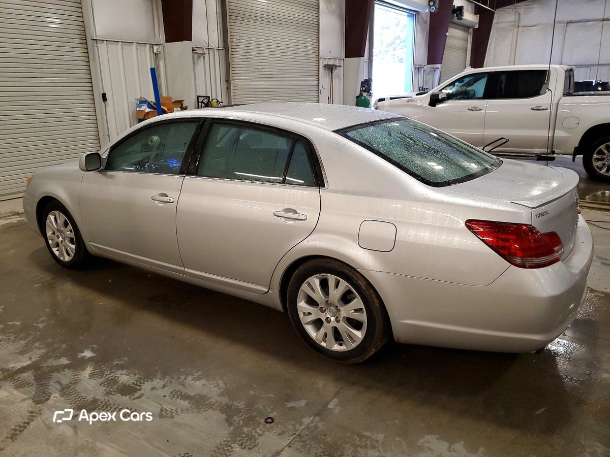 Toyota Avalon 2008