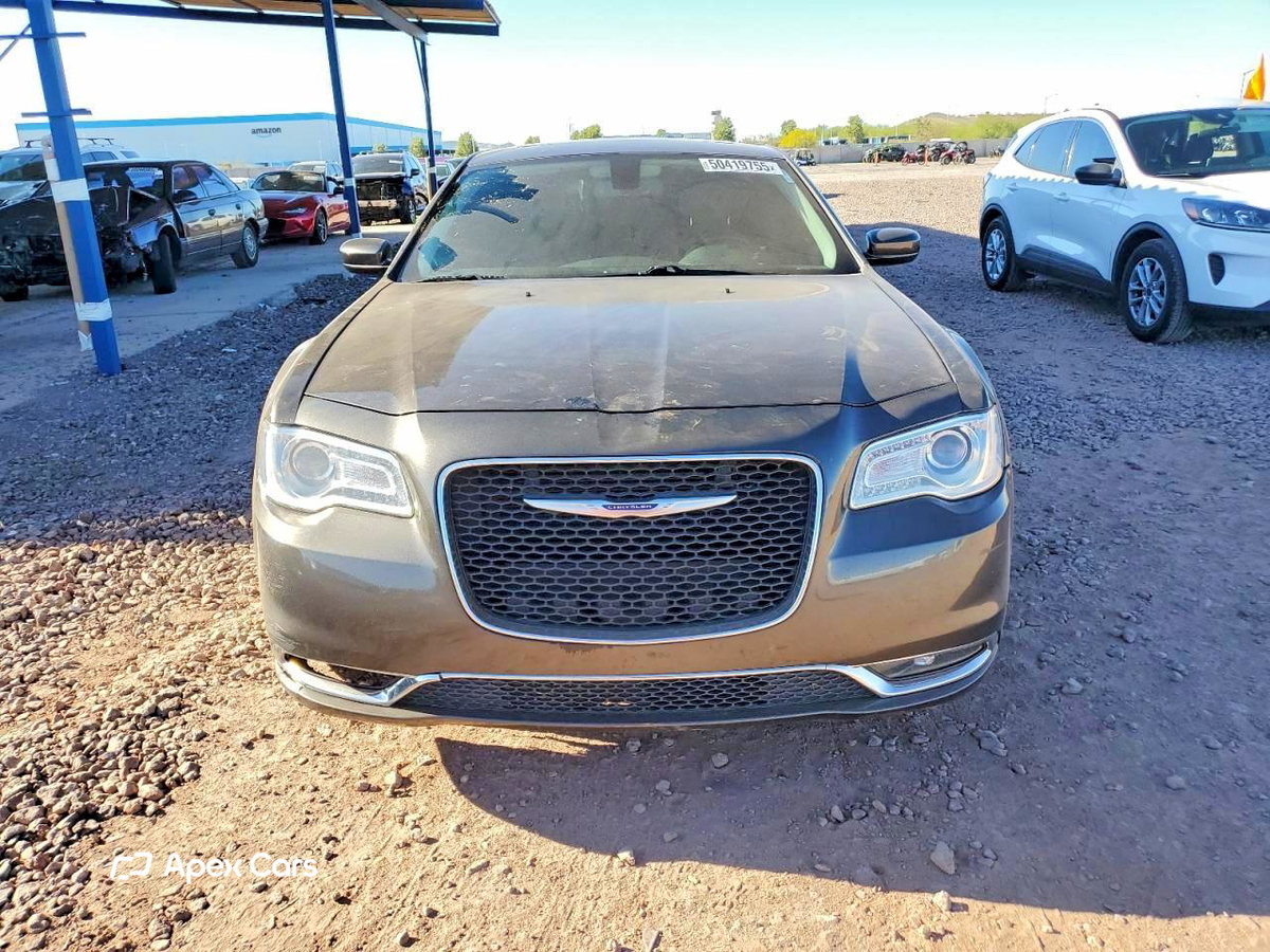 Chrysler 300 2018