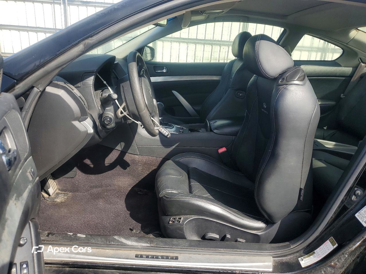 Infiniti G 2013