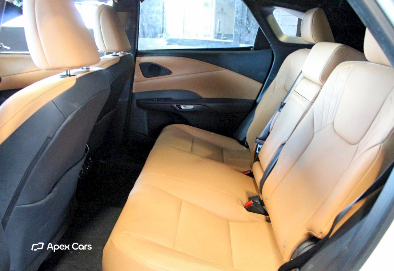 Lexus RX 2023