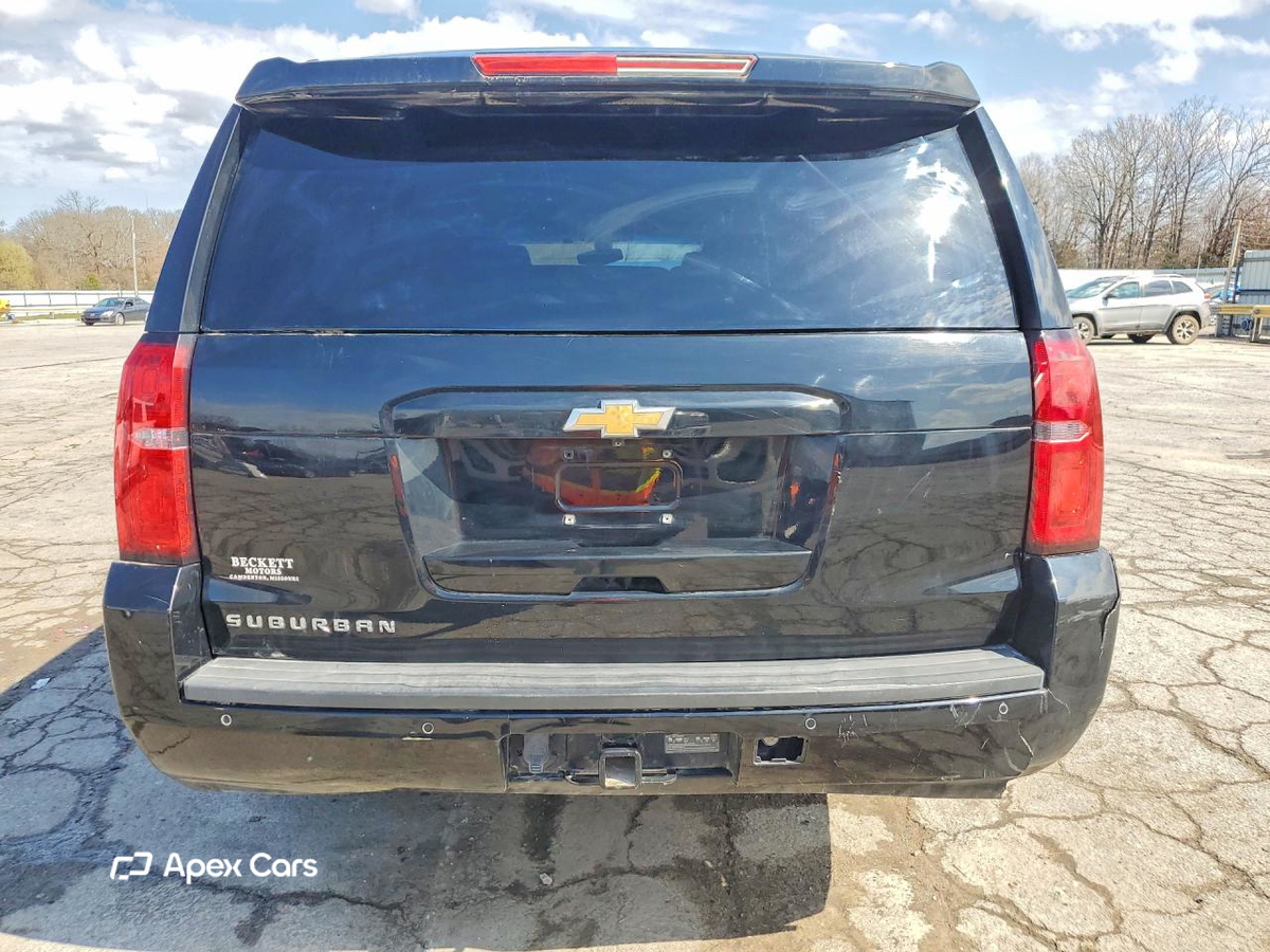 Chevrolet Suburban 2017