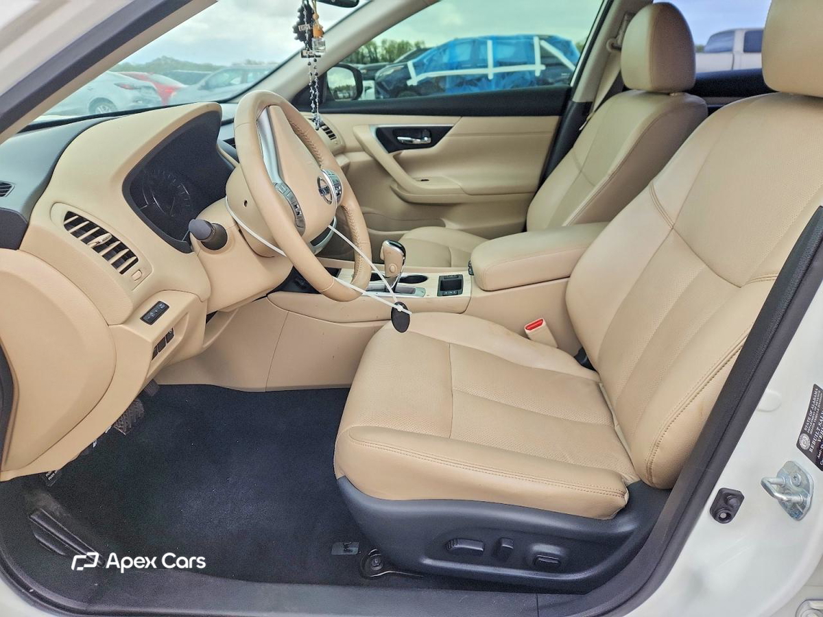 Nissan Altima 2017