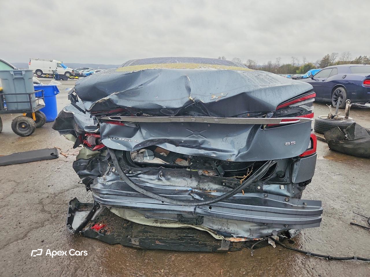 Tesla Model S 2013
