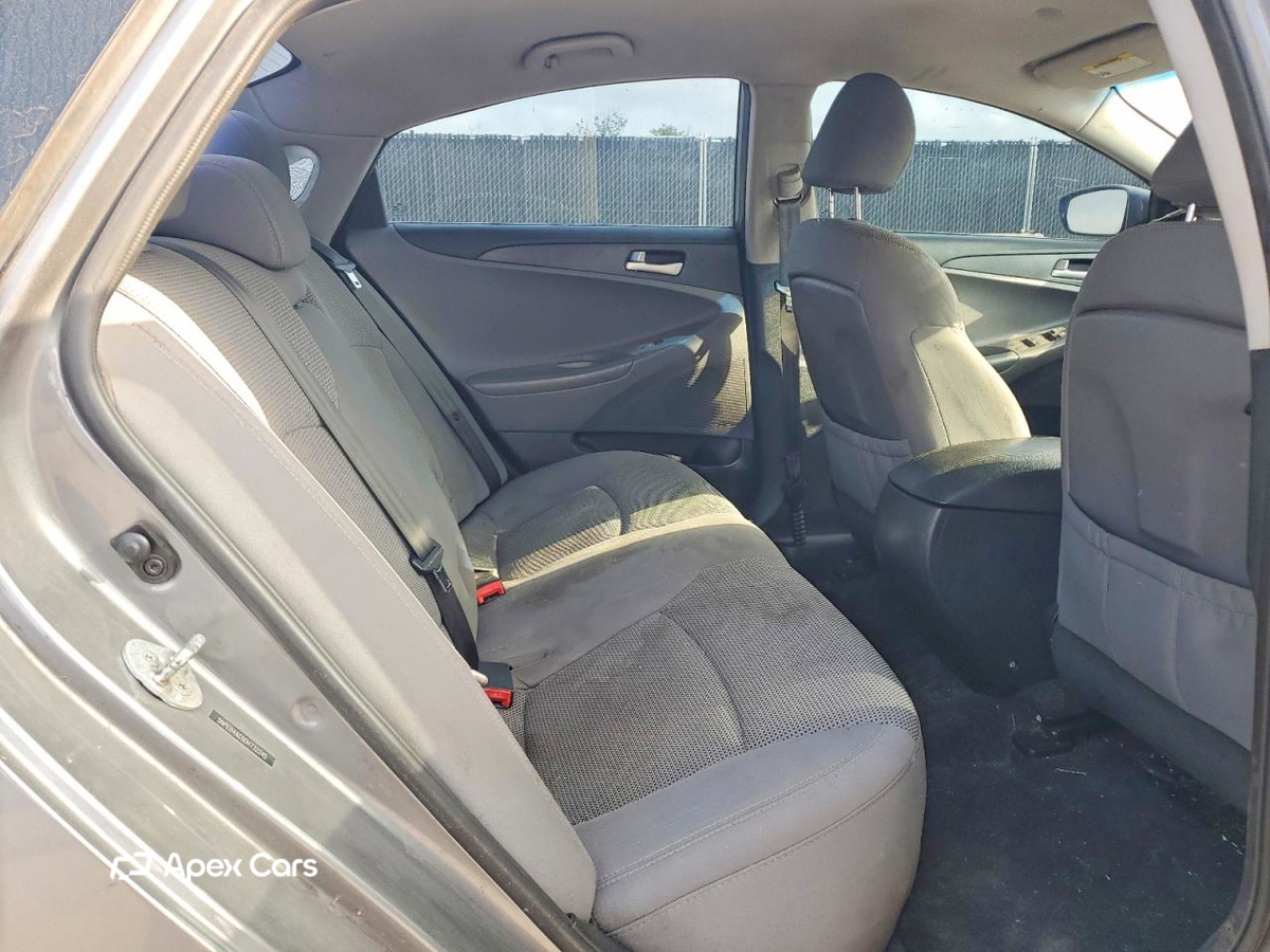 Hyundai Sonata 2013