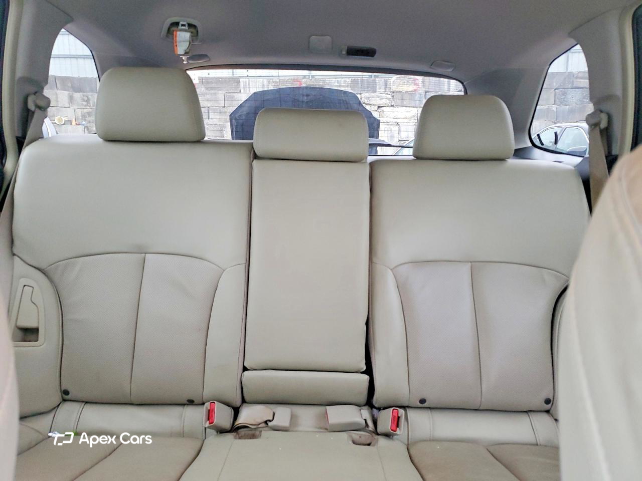 Subaru Outback 2014