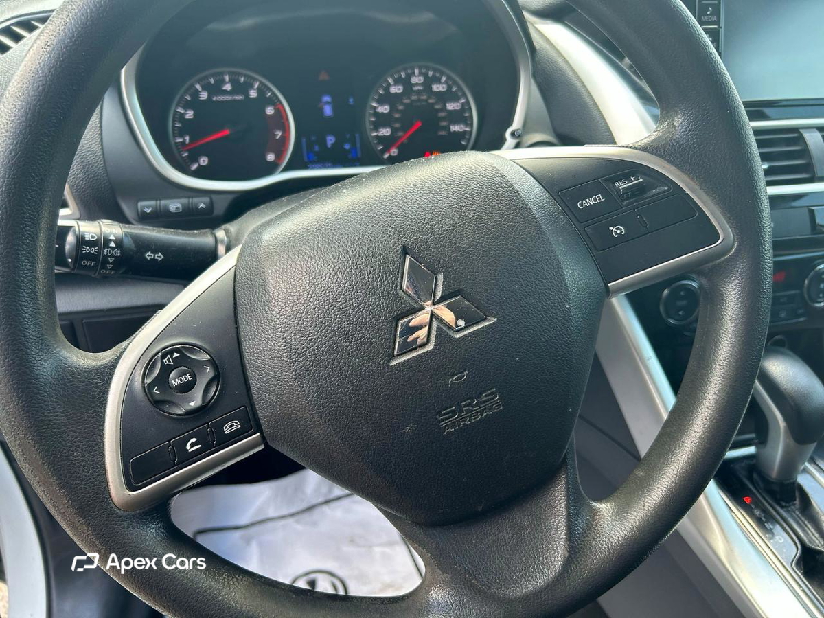 Mitsubishi Eclipse 2020