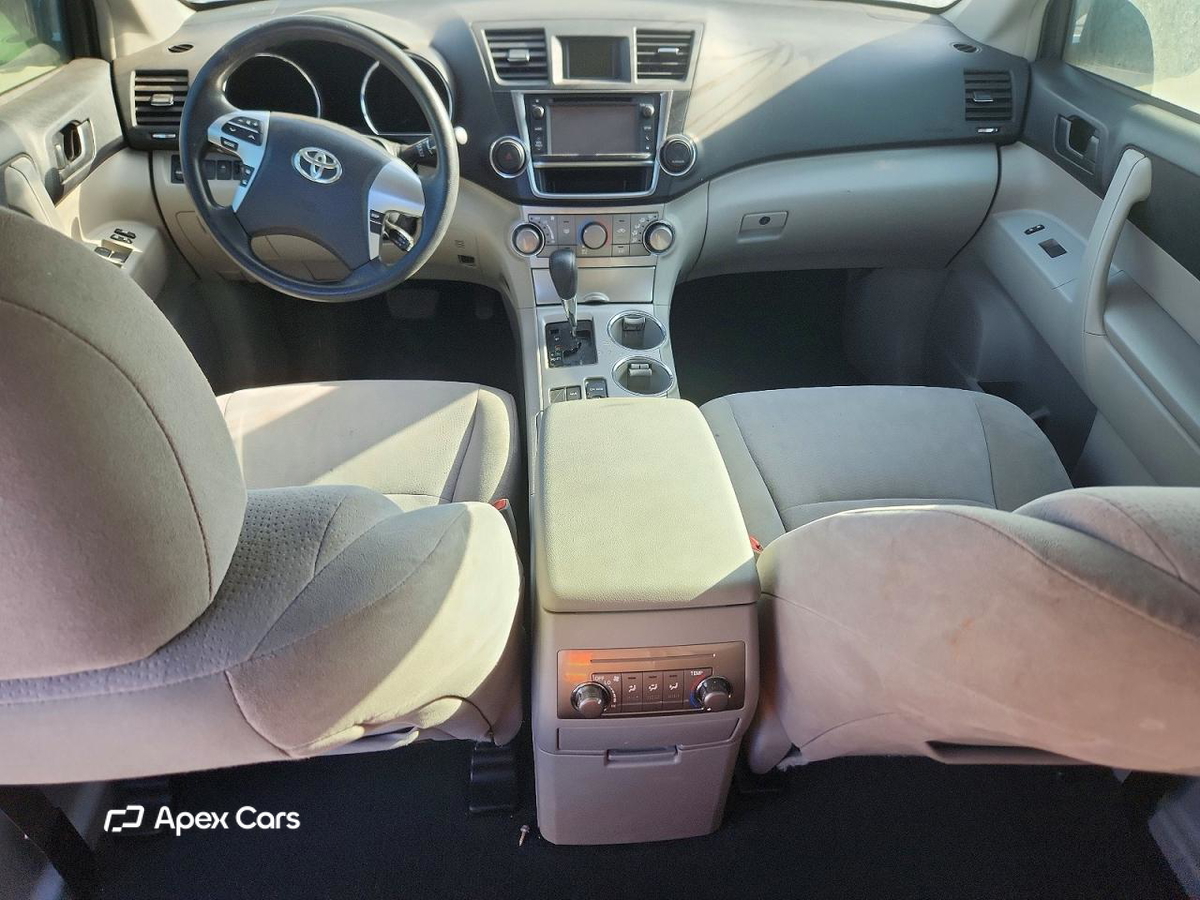 Toyota Highlander 2013