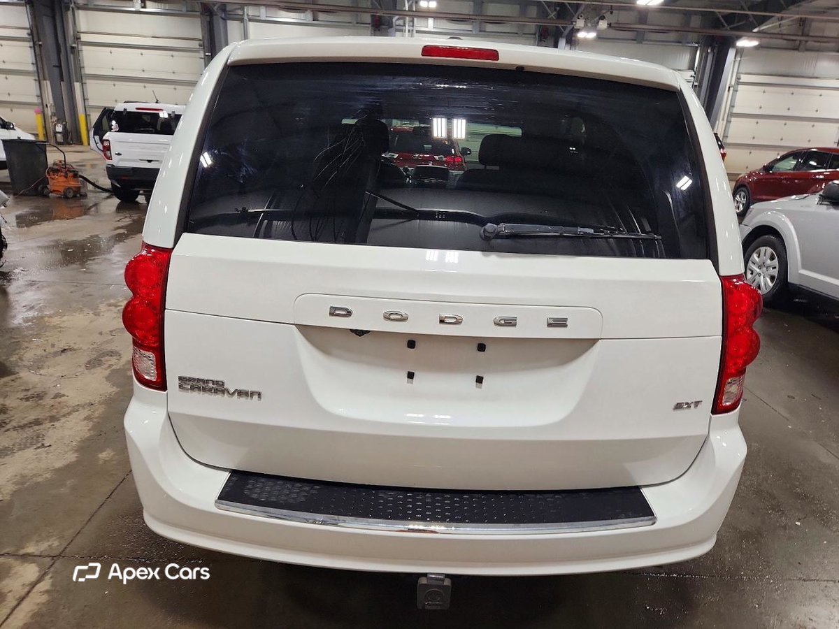 Dodge Caravan 2016