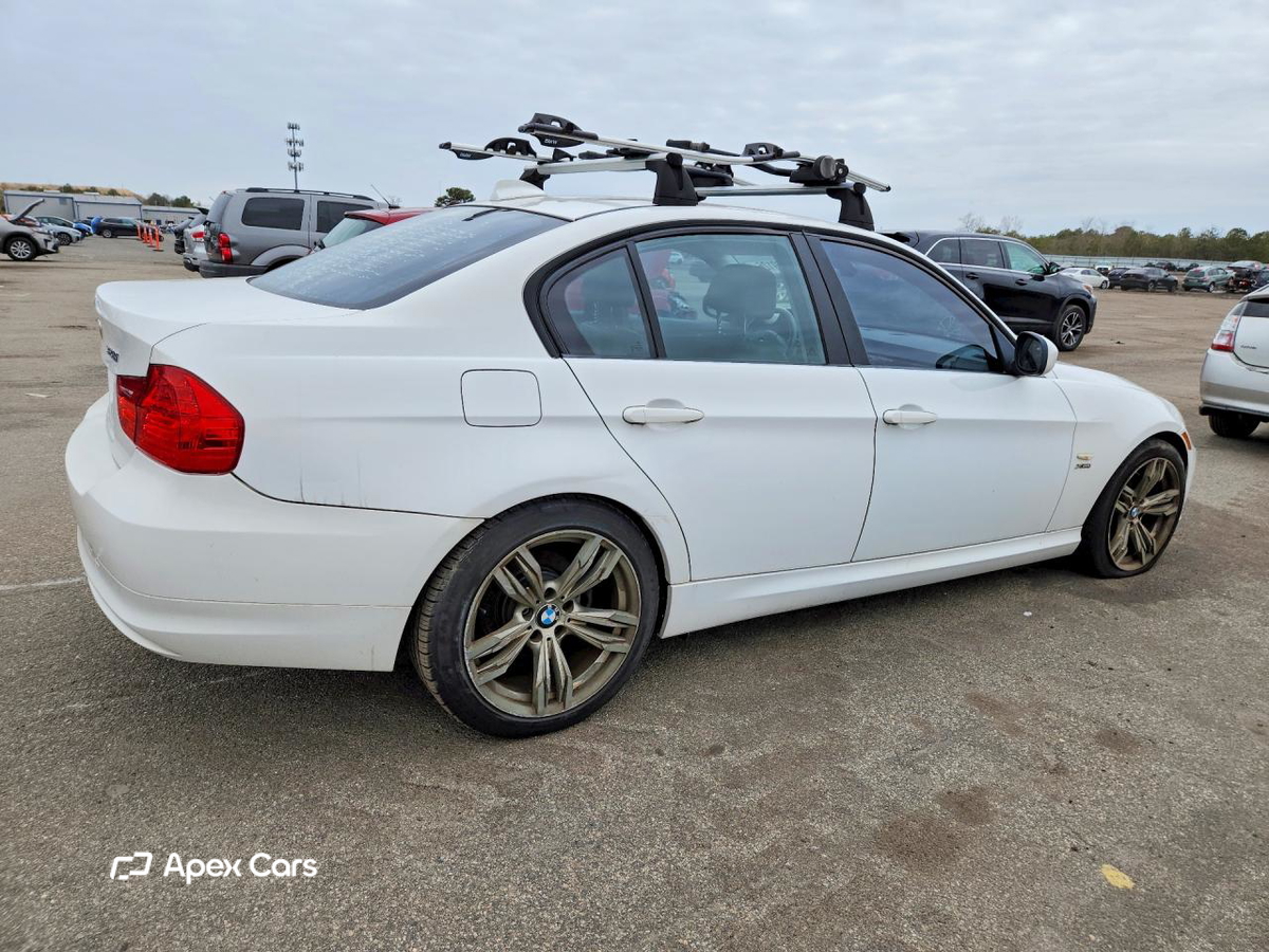 BMW Series 3 2010