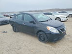 Nissan Versa 2012