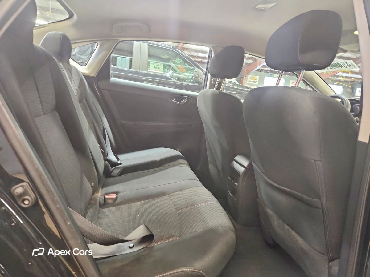 Nissan Sentra 2018