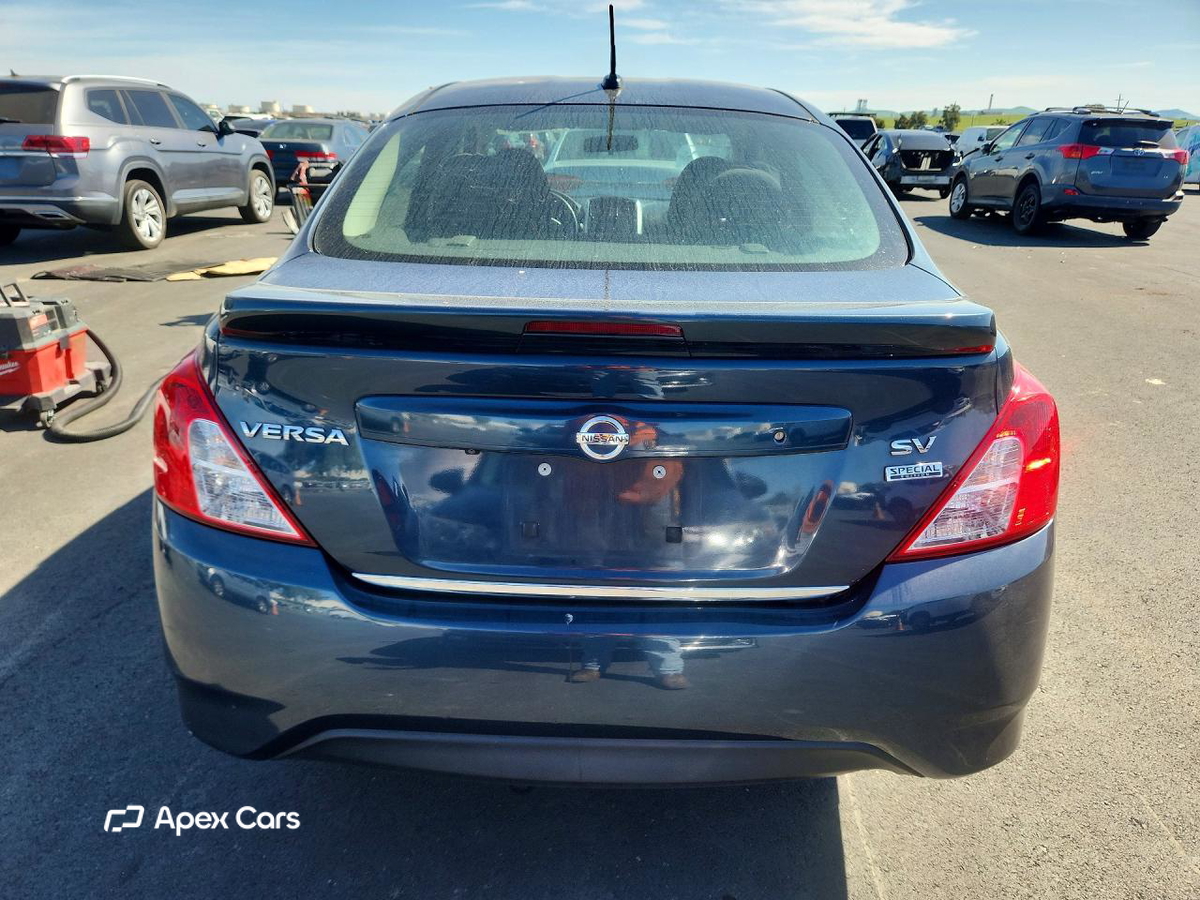 Nissan Versa 2017