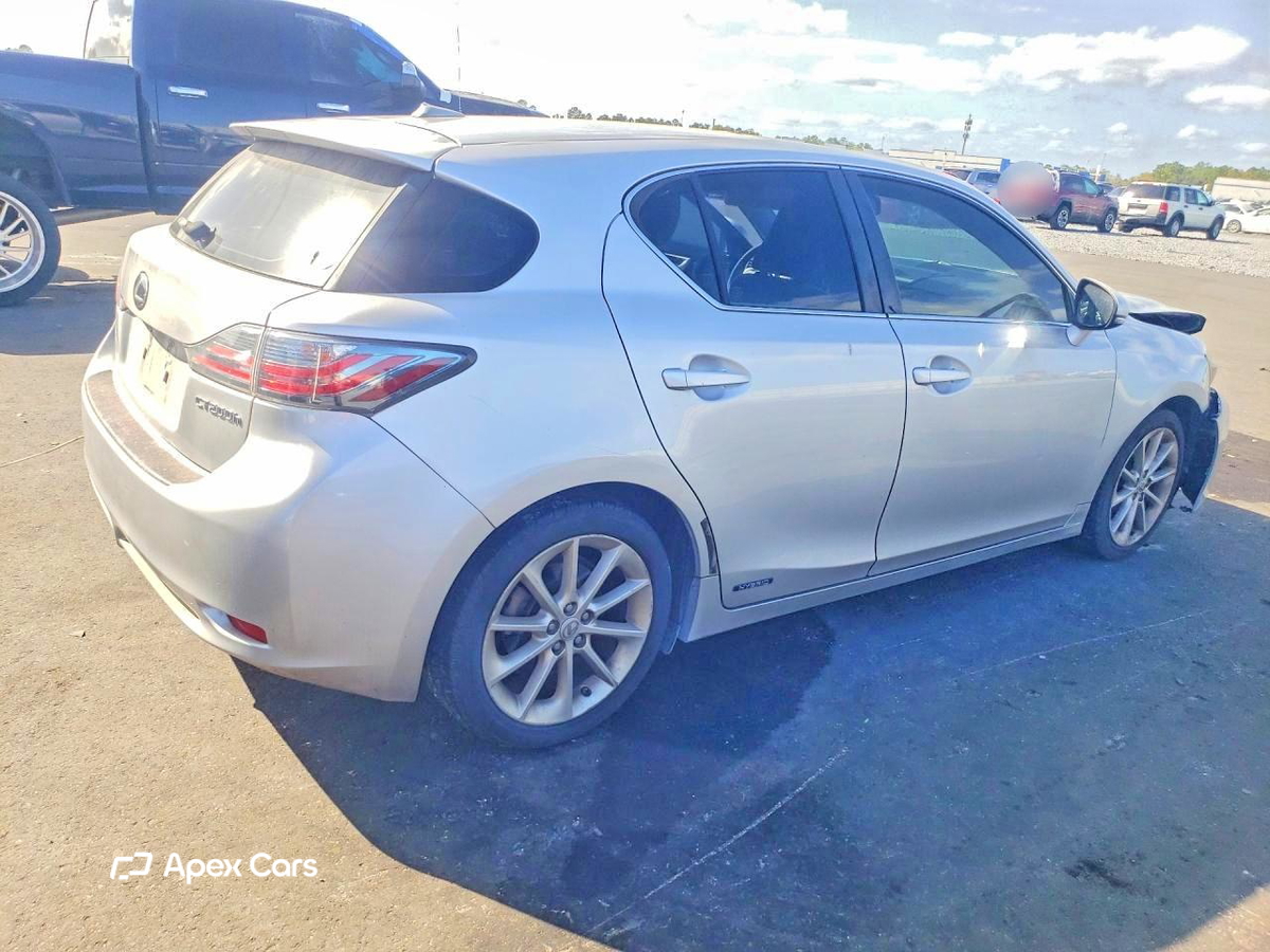 Lexus CT 2012