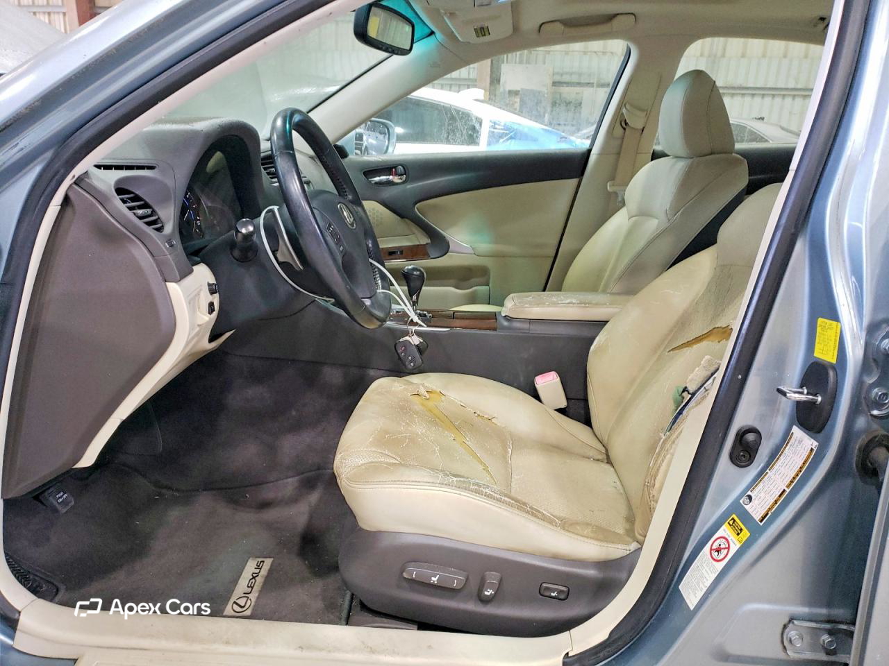 Lexus IS 2010