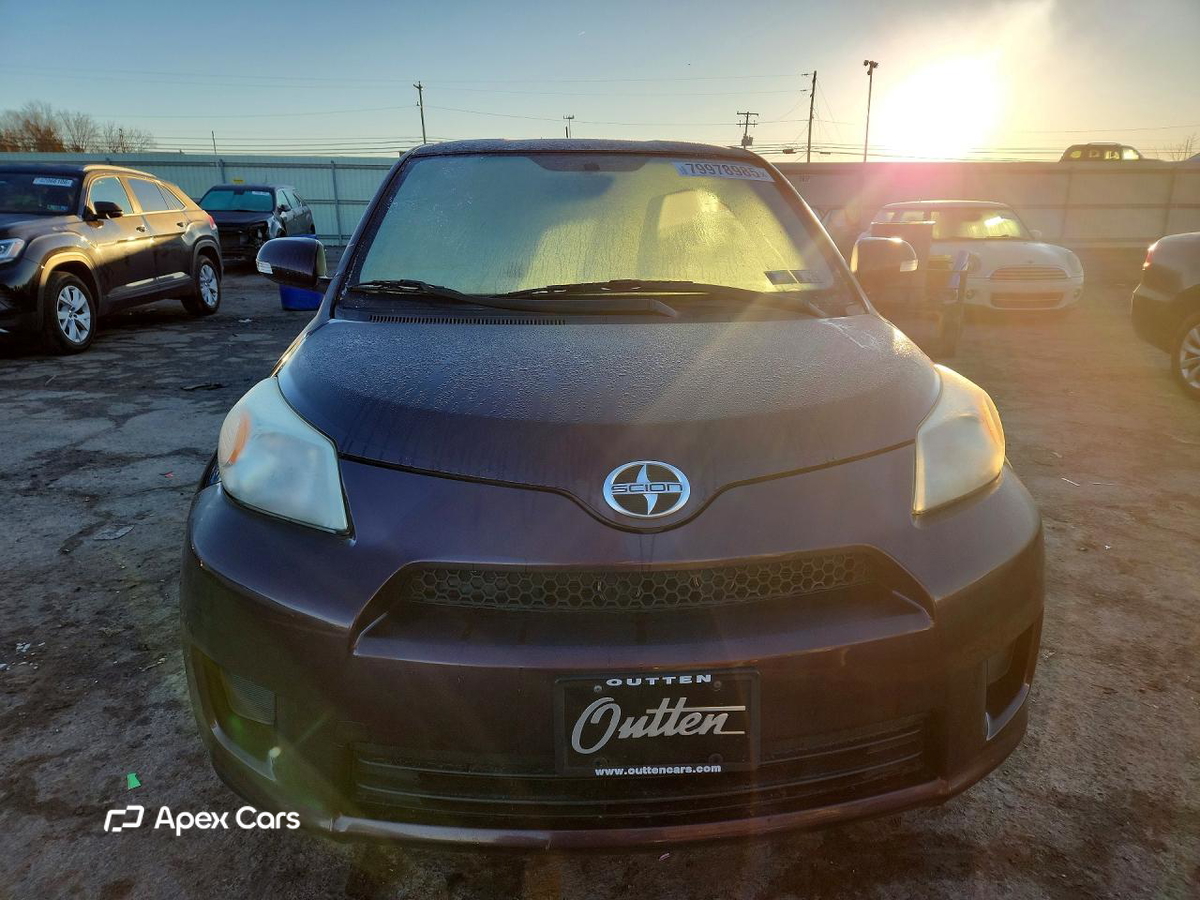 Scion xD 2012