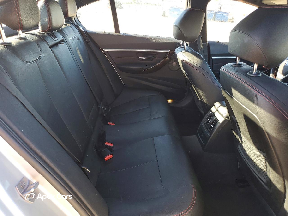 BMW Series 3 2016