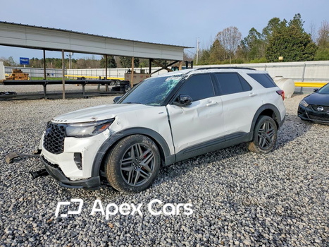 Ford Explorer 2025 - Image 1 of 14