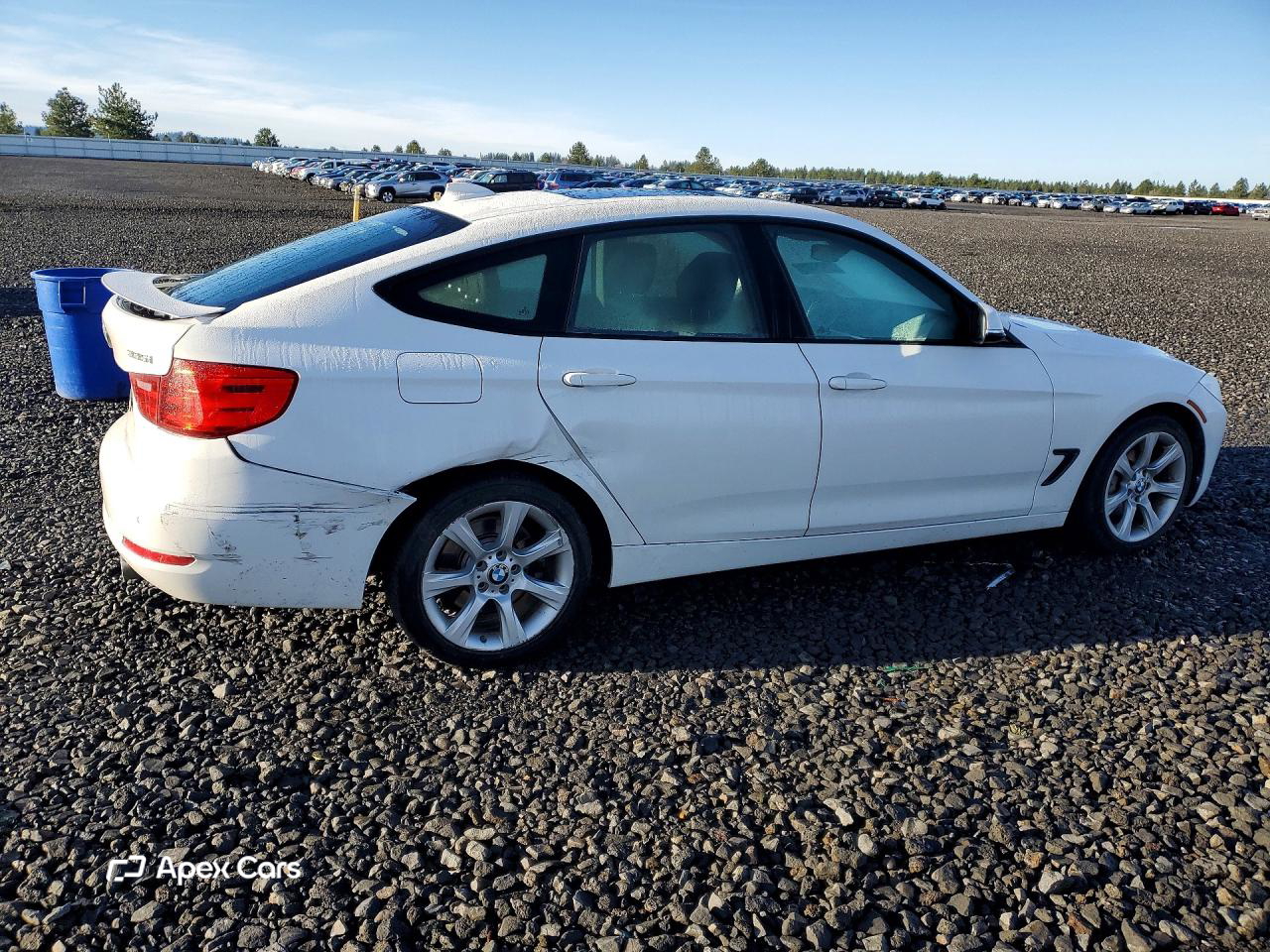BMW Series 3 2015