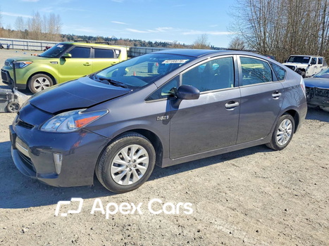 Toyota Prius 2013 - Image 1 of 13