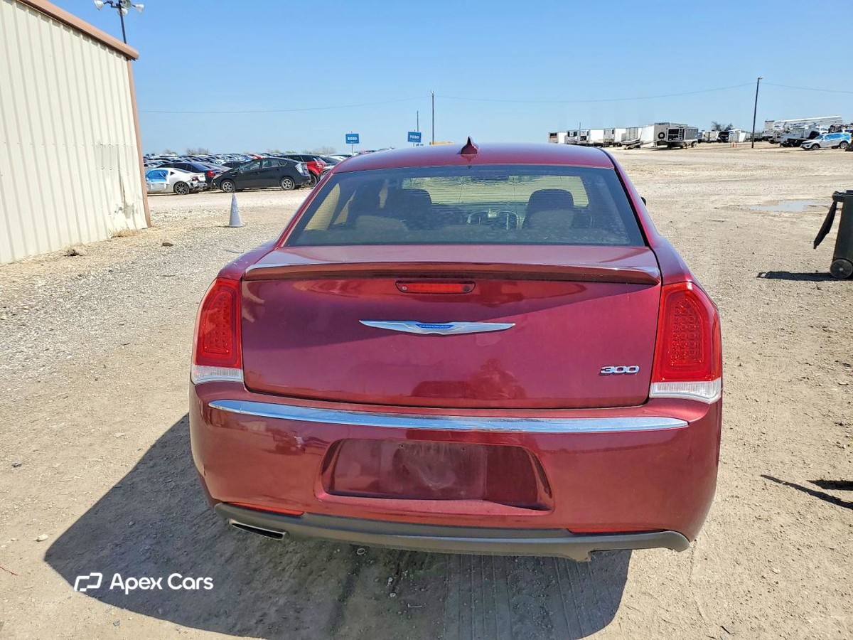 Chrysler 300 2018