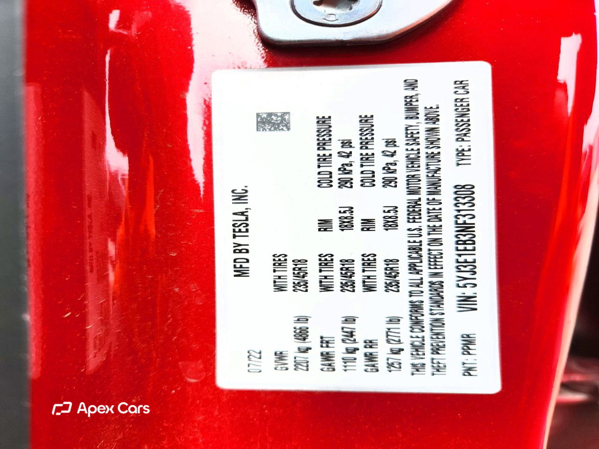 Tesla Model 3 2022