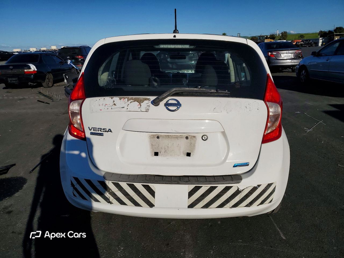 Nissan Versa 2016