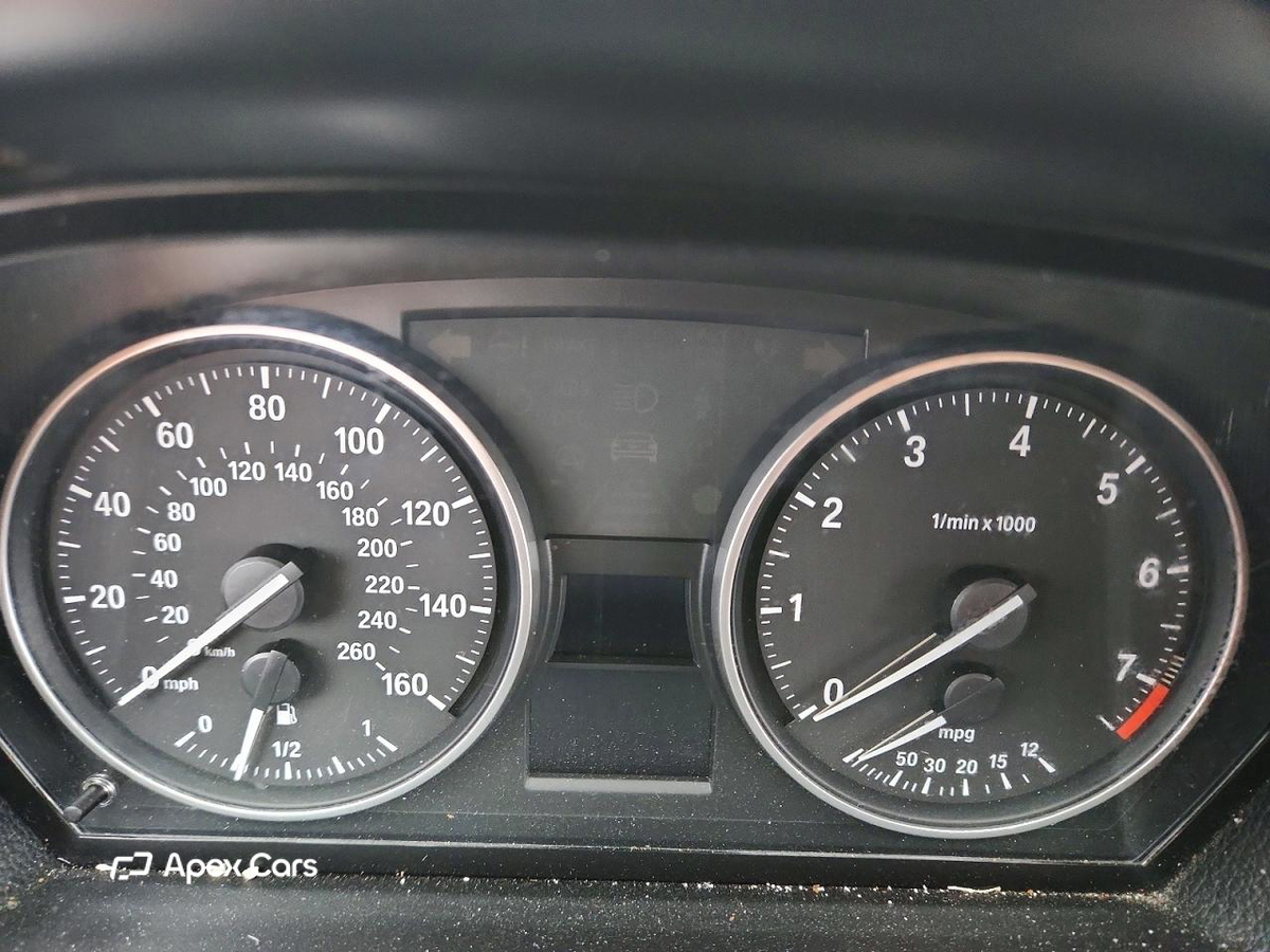 BMW Series 3 2011