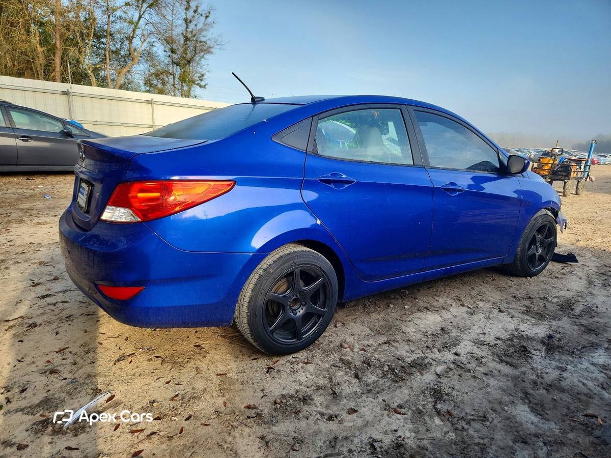 Hyundai Accent 2014