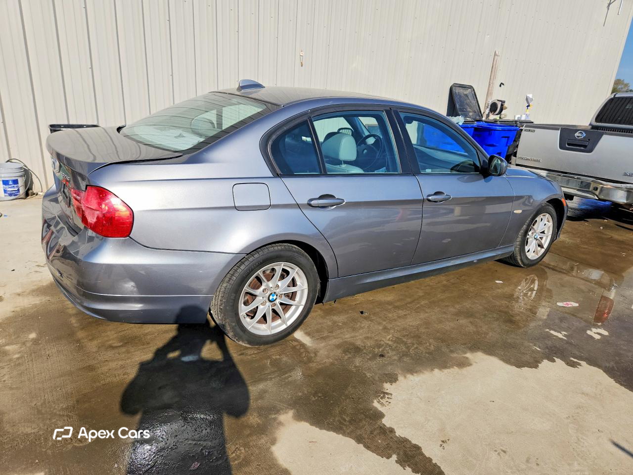BMW Series 3 2010